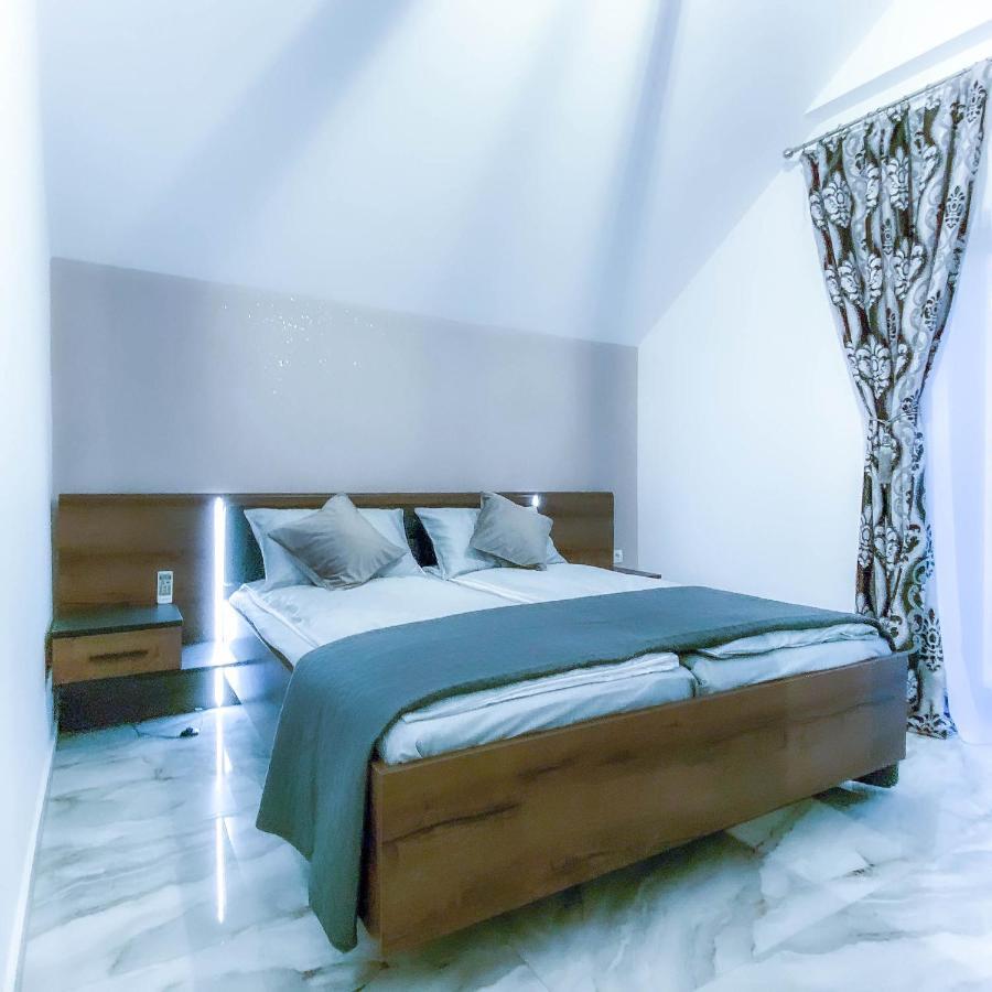 The Residence Of Silver Sky House Timisoara Exterior foto